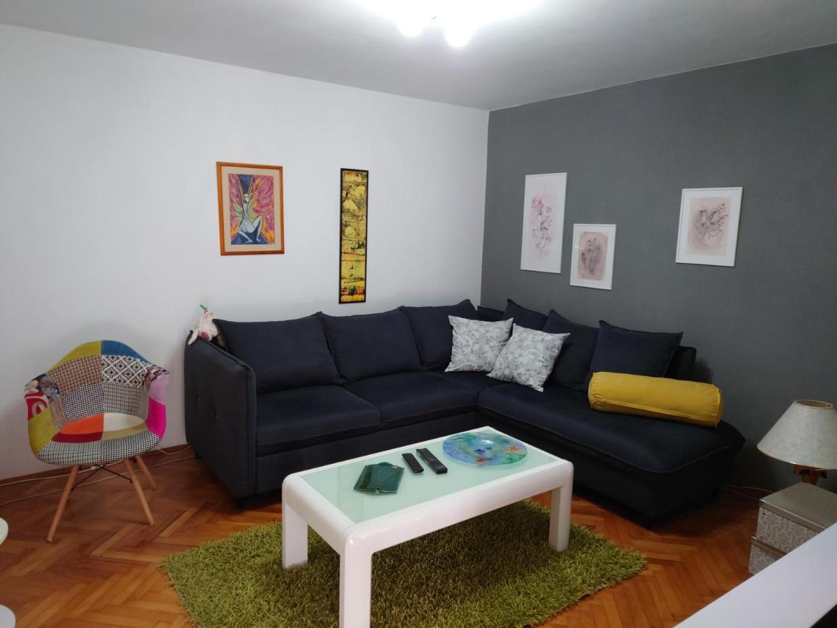Apartmani Lea Jadranovo Eksteriør bilde